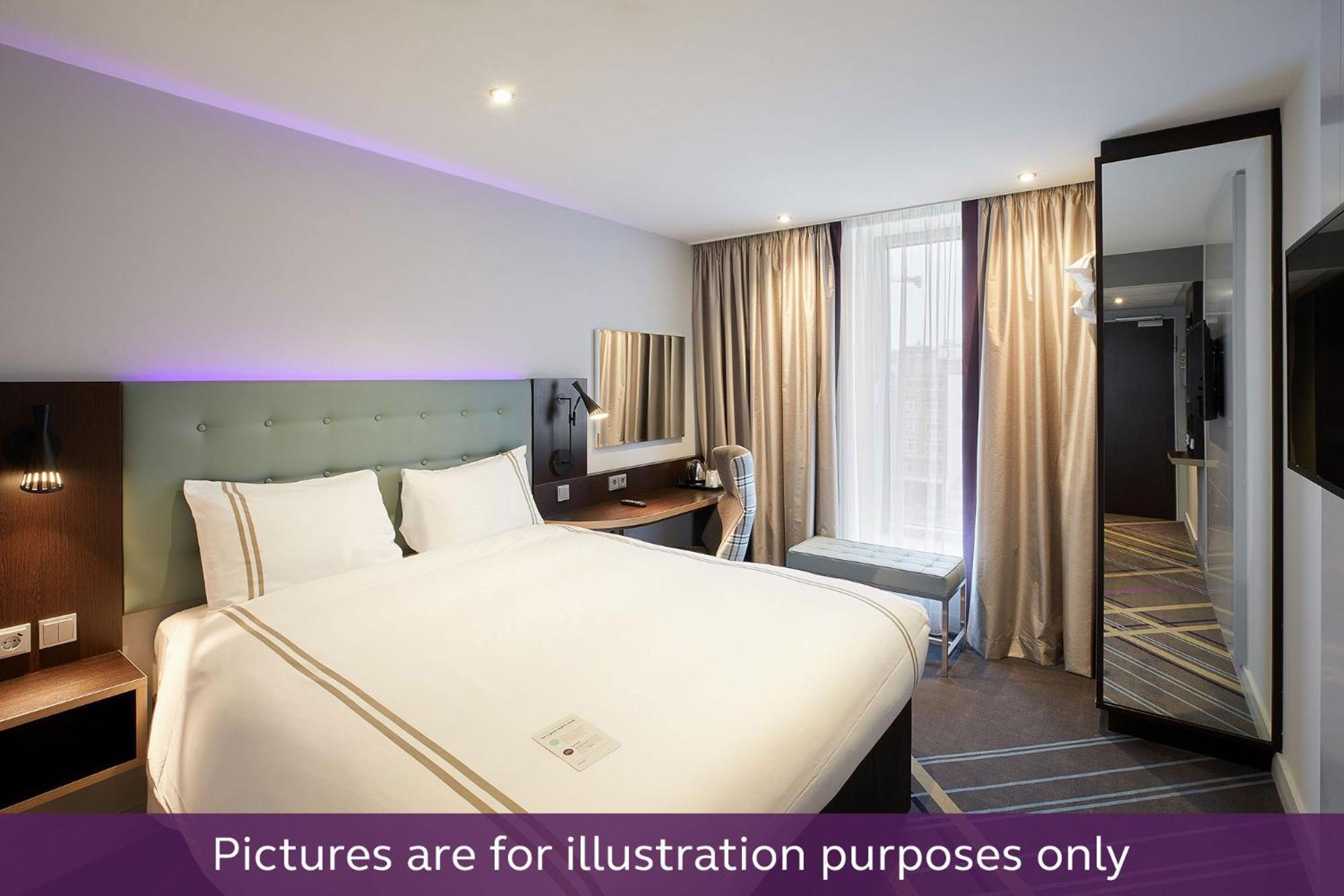 Premier Inn Hamburg City Hammerbrook エクステリア 写真